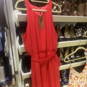 Thalia Sodi Hibiscus Bloom hi-lo dress